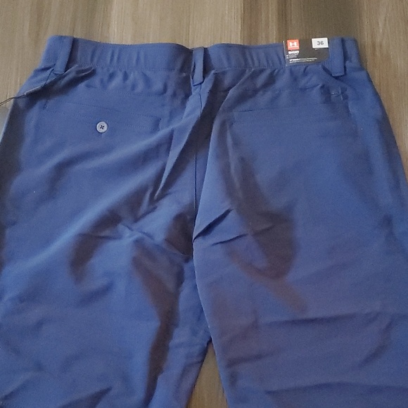 Under Armor heatgear shorts - Picture 5 of 8